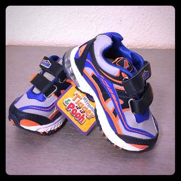 tigger shoes
